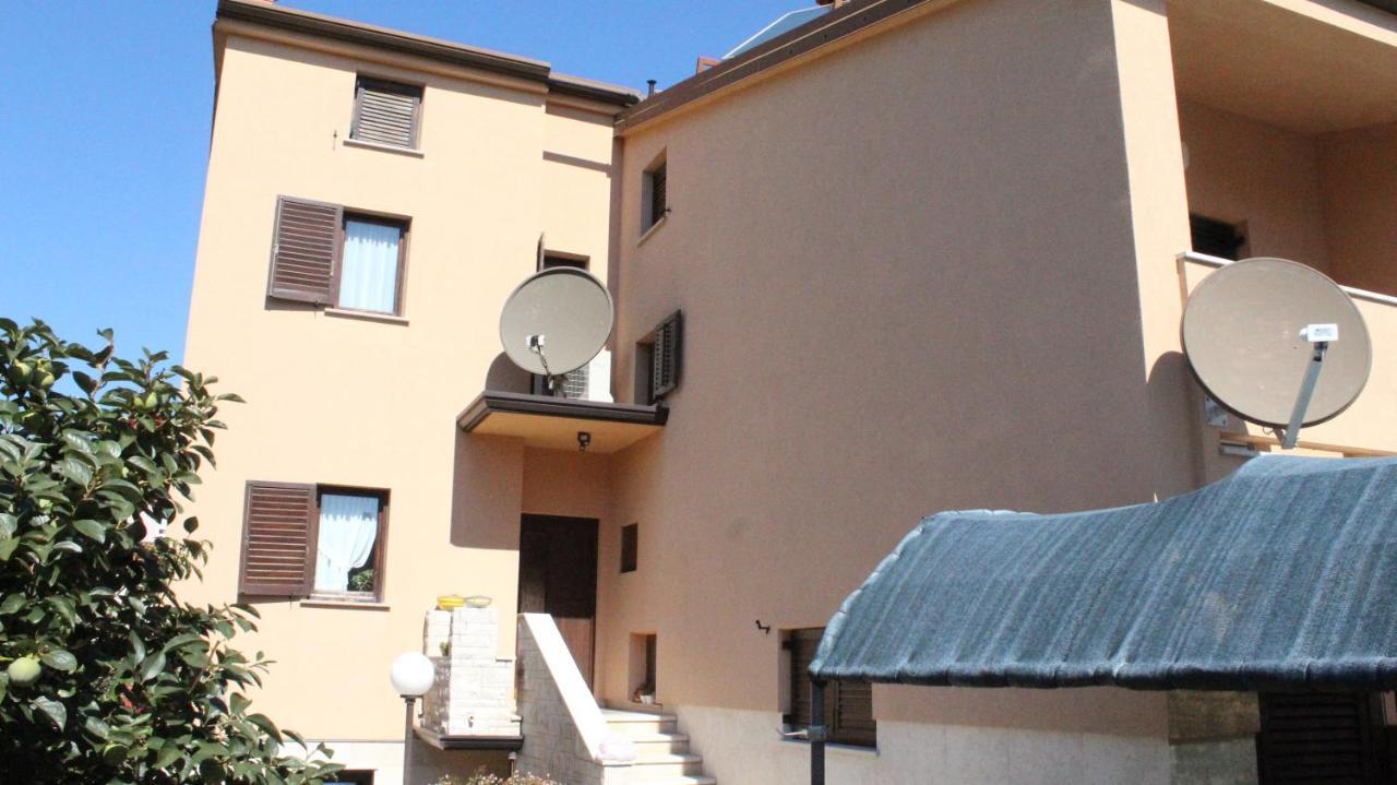 Apartman 100M2, Full Opremljen, Privatni Parking. Pula Zewnętrze zdjęcie