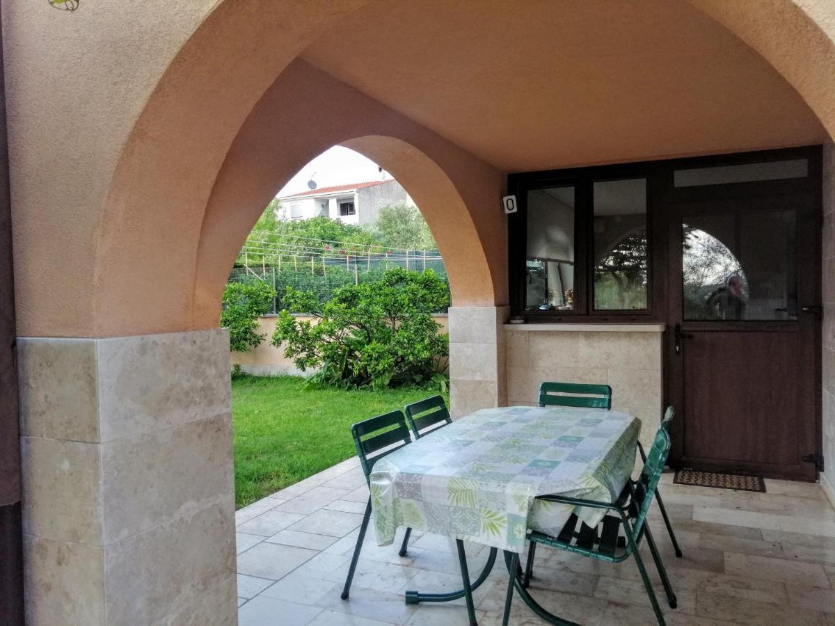 Apartman 100M2, Full Opremljen, Privatni Parking. Pula Zewnętrze zdjęcie